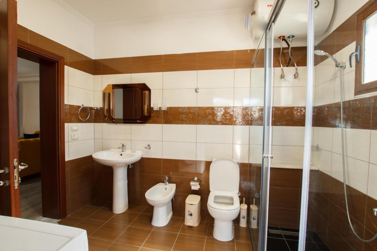 The Luxe Apartments Gjirokastra Kültér fotó