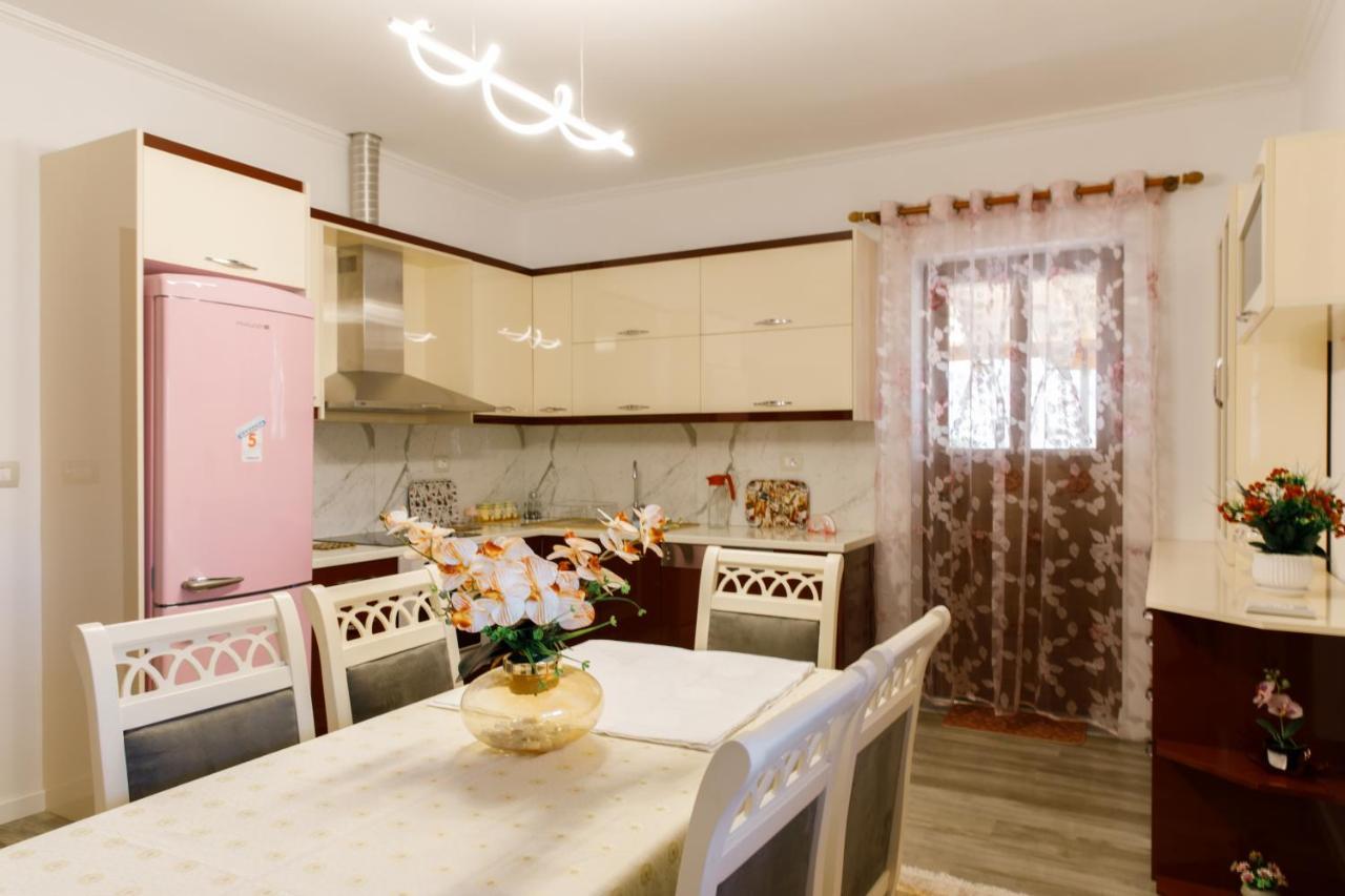 The Luxe Apartments Gjirokastra Kültér fotó
