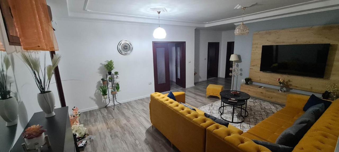 The Luxe Apartments Gjirokastra Kültér fotó