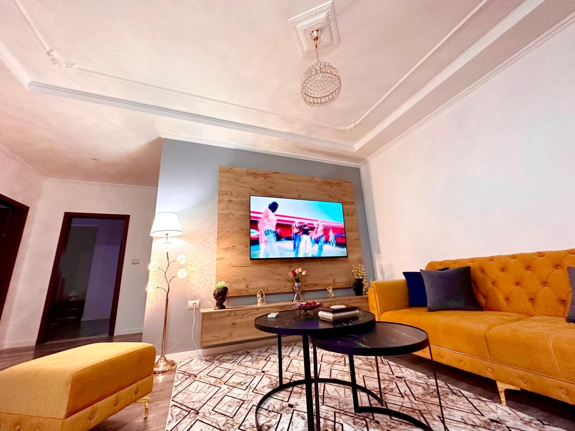 The Luxe Apartments Gjirokastra Kültér fotó