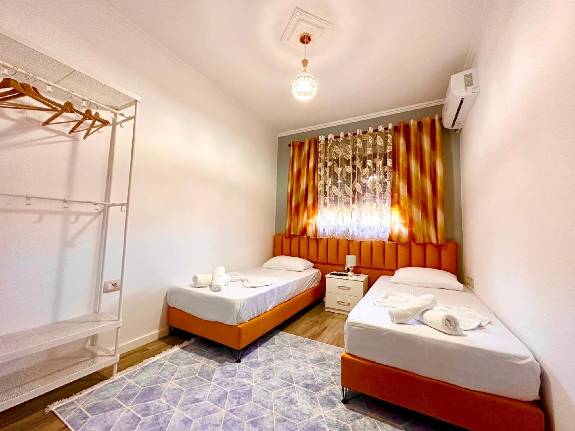 The Luxe Apartments Gjirokastra Kültér fotó