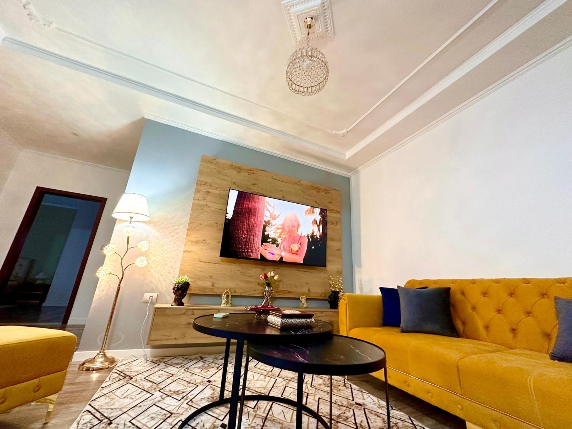 The Luxe Apartments Gjirokastra Kültér fotó
